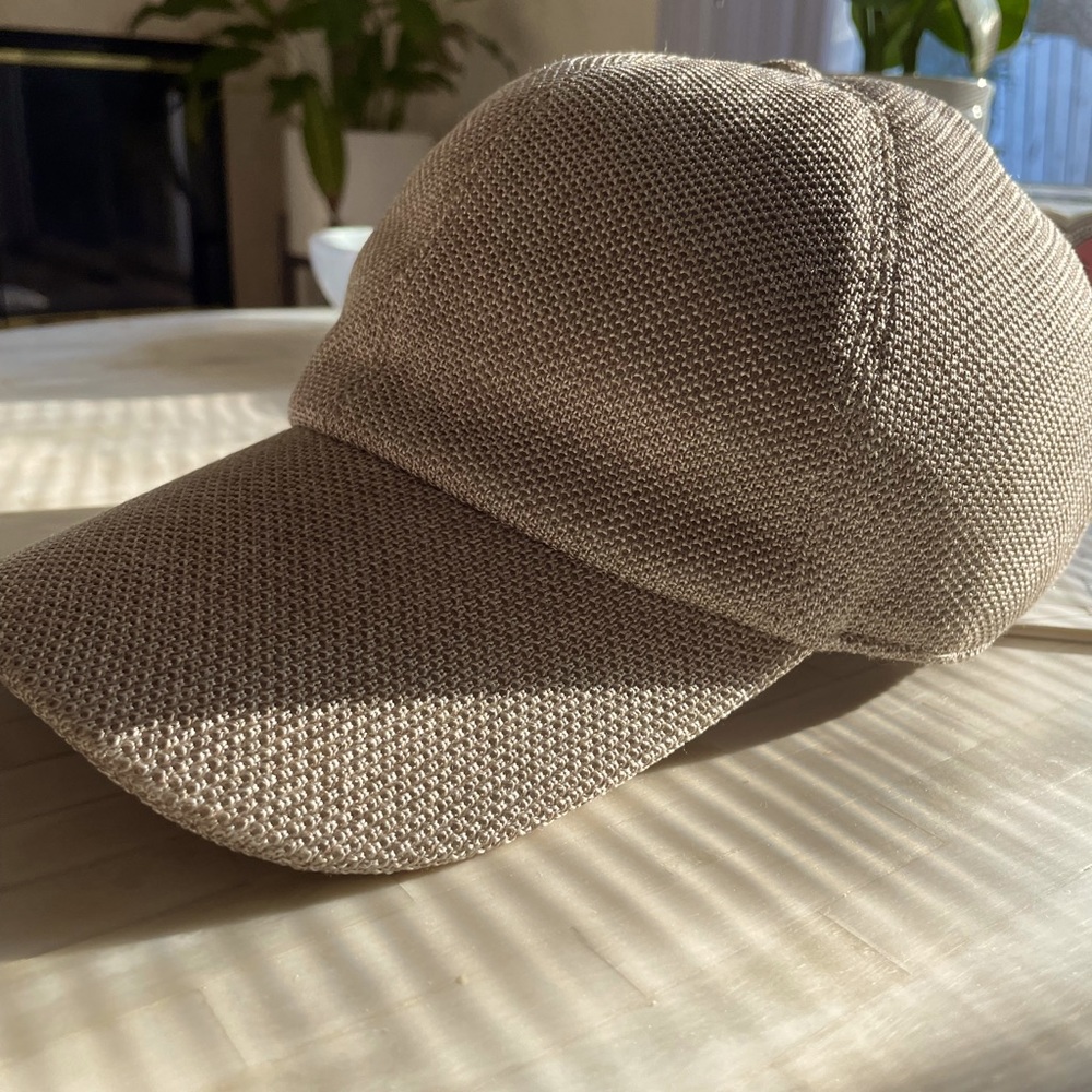 The Row Caspian Silk Baseball Hat (AUTHENTIC)